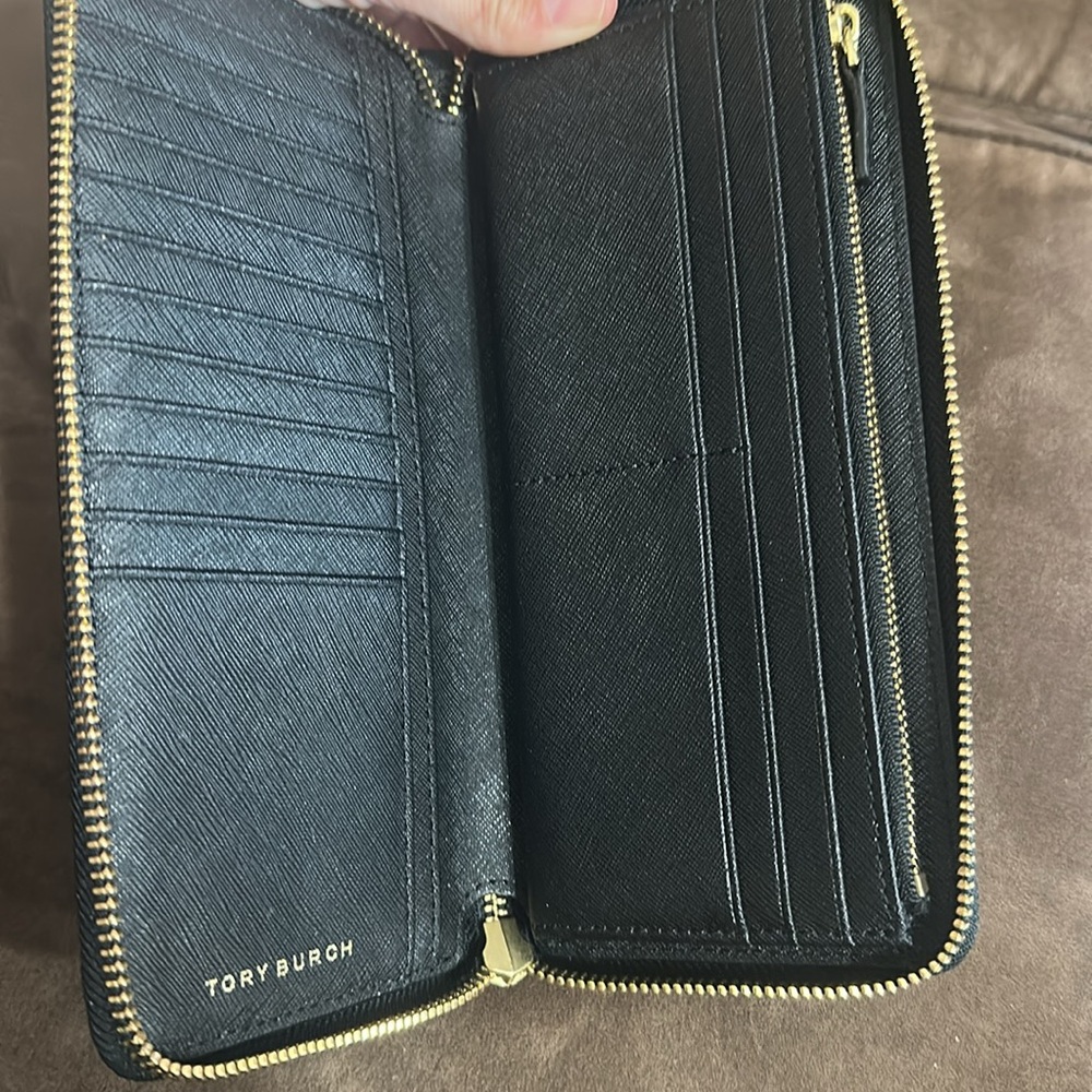 Tory Burch Black Zip Wallet - Picture 6 of 8